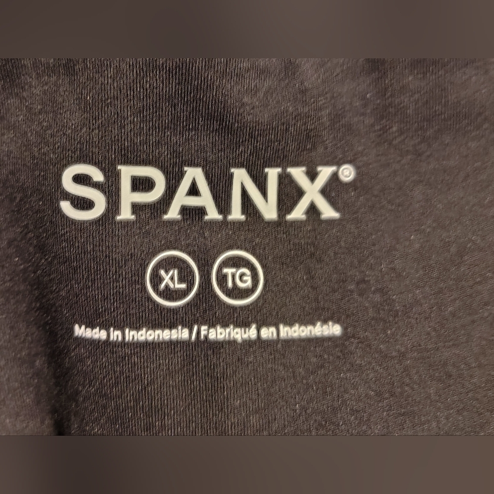 Spanx Spanxshape Coreluxe Mid-Tummy Compression C… - image 8